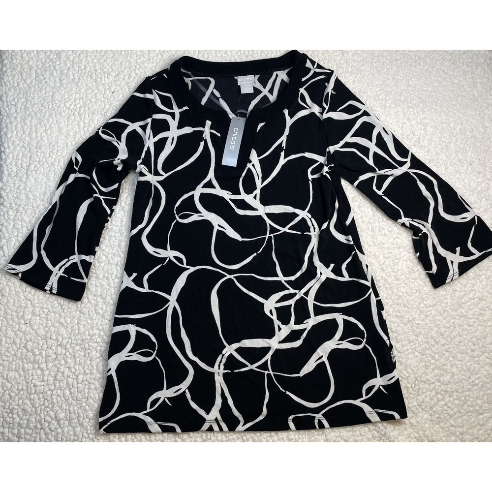 Women's Chicos New With Tags Black And White Top Travelers Split Neck Top 0